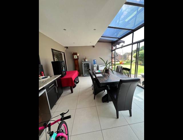 4 BEDROOM HOUSE FOR SALE IN SUNAIR PARK